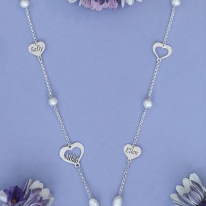 Silver necklace with pearls & hearts